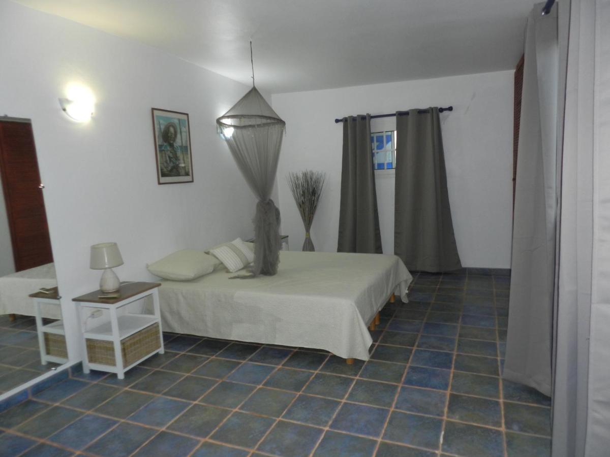 Villa Le Bord Bleu Le Moule Exterior photo
